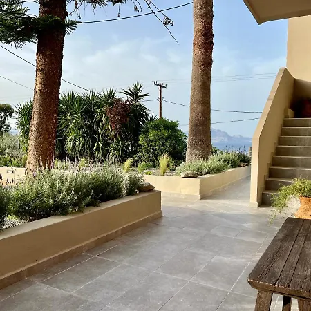 Petra Residences In Apartment