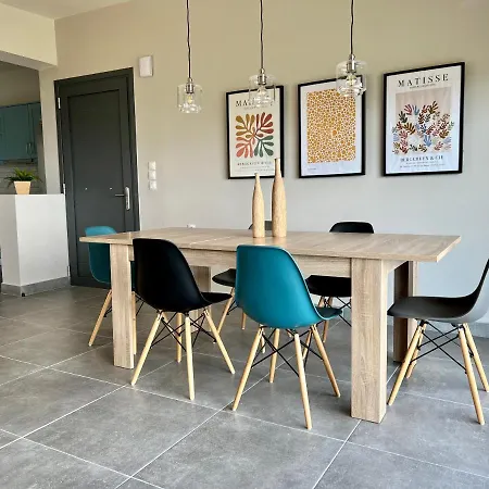 Petra Residences In * لينثوس