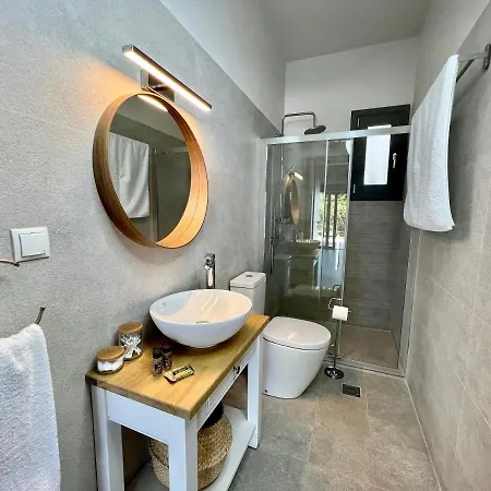 Petra Residences In *